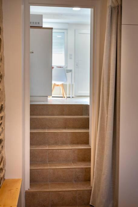 Le Cocoon - Appartement Dans Maison Du Xviieme Siecle Fougères Zewnętrze zdjęcie